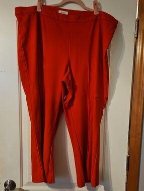 Plus-Size Stretch Skinny Pants in Bright Red